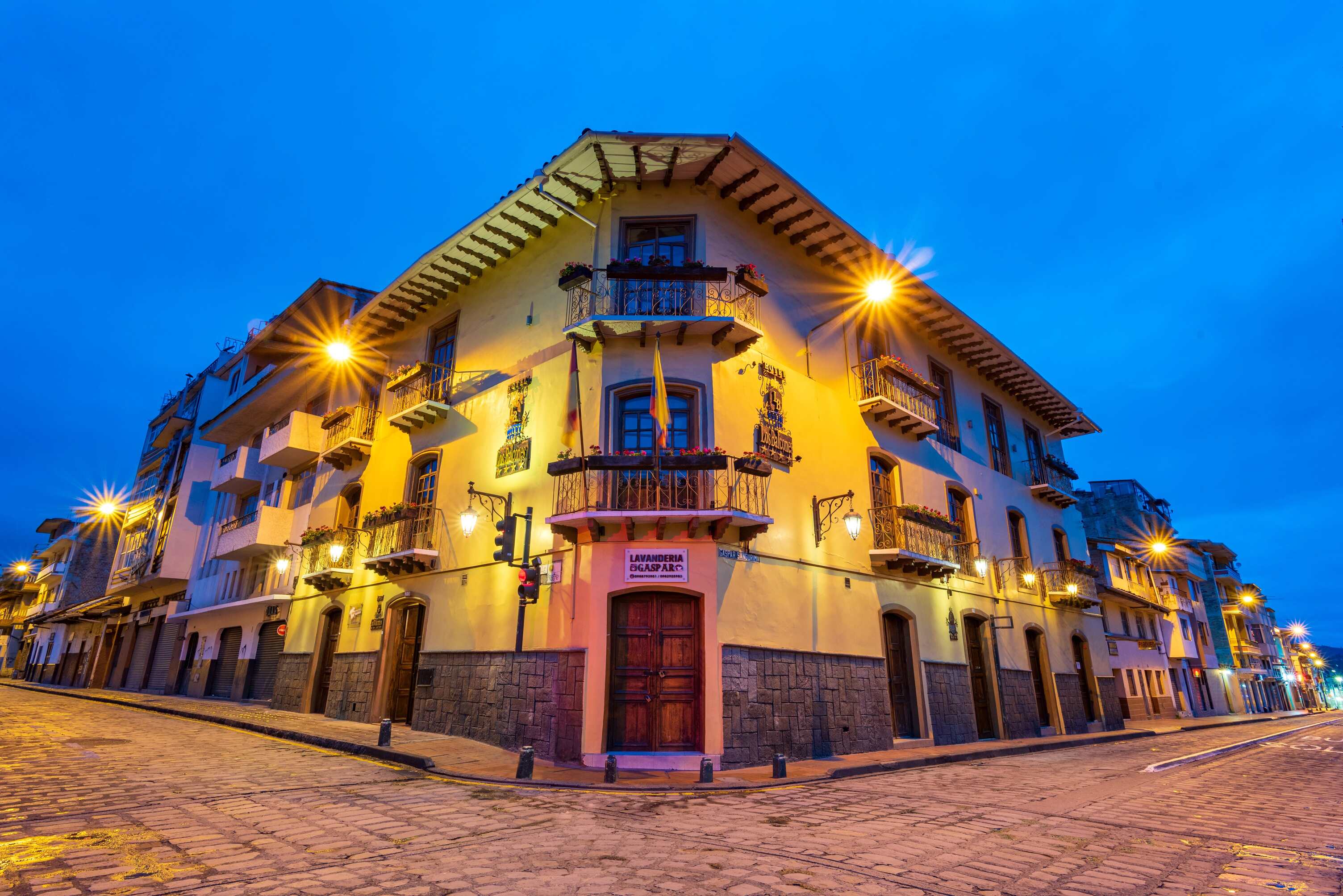 Hotel Boutique Los Balcones - Hotels In Cuenca Ecuador